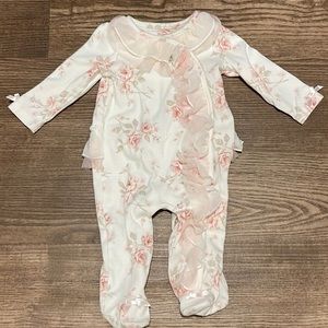 Miniclasix footie sleeper size 6 months